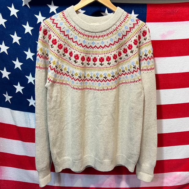 리바이스 패턴 니트 스웨터