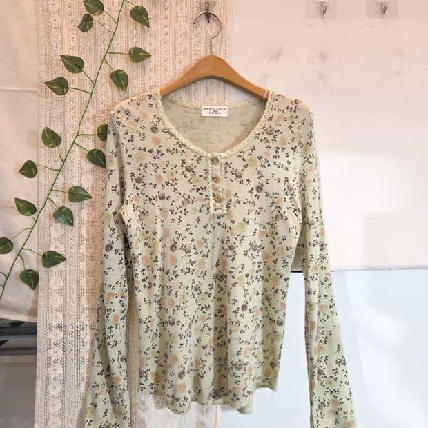 플라워 패턴 슬리브