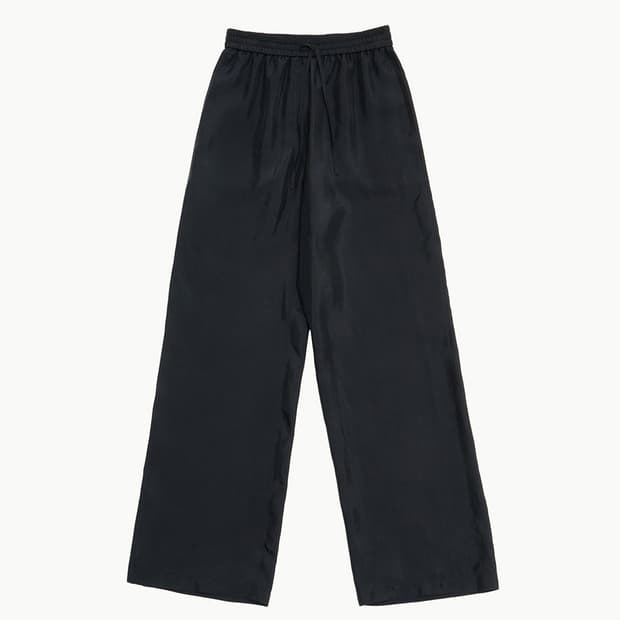 아모멘토 AMOMENTO 실키 밴딩 팬츠 블랙