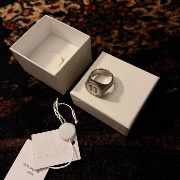 마르지엘라 은반지