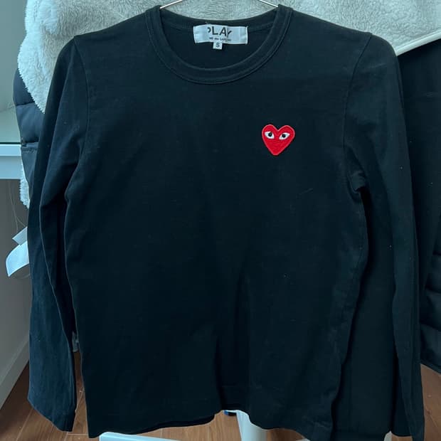 꼼데가르송 긴팔티s