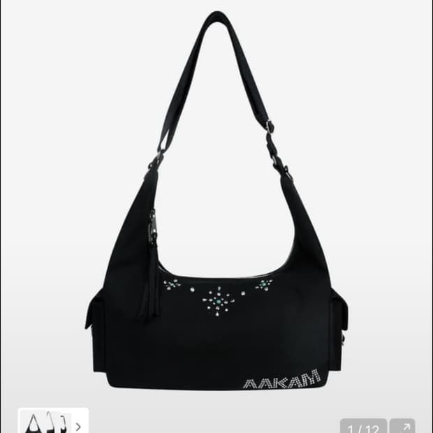 아캄 스터드 백