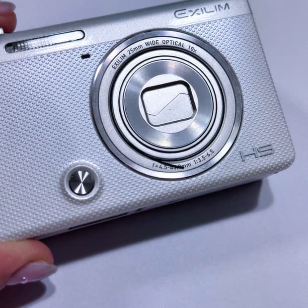 (작례 O) 카시오 엑슬림 ex-zr60 아이보리