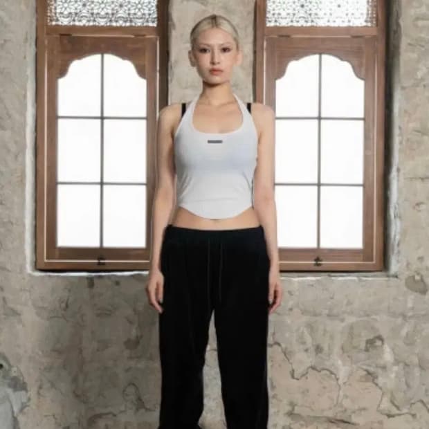 플리즈노팔로우 홀터넥 나시 슬리브리스