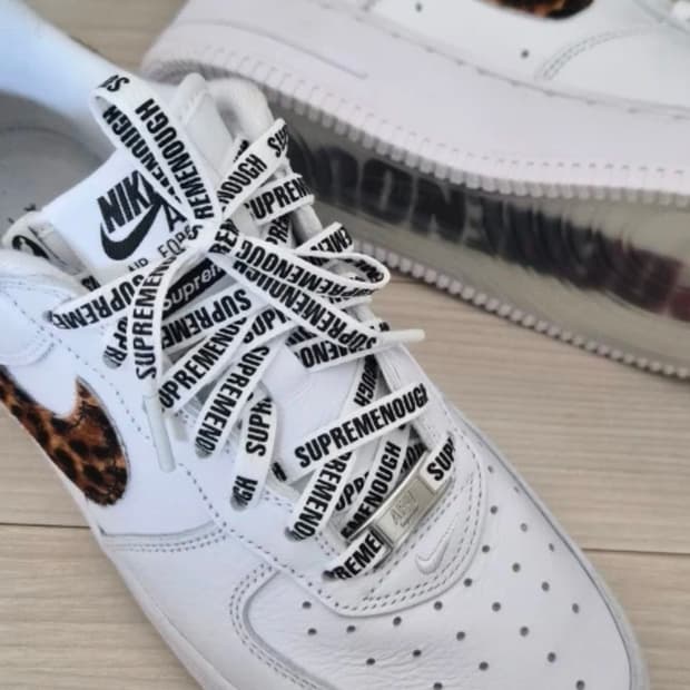 슈프림 나이키 굿이너프 포스