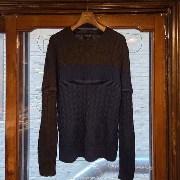 질스튜어트 니트