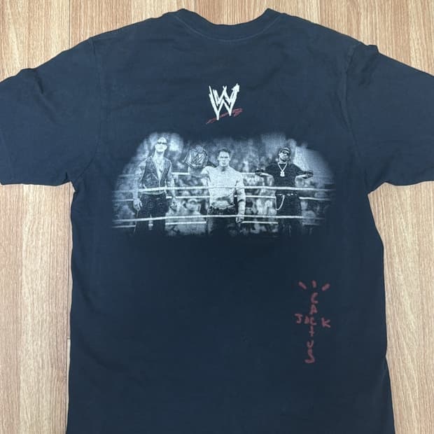 트래비스 스캇 캑터스 잭 x WWE 레슬링 이즈 리얼 티셔츠