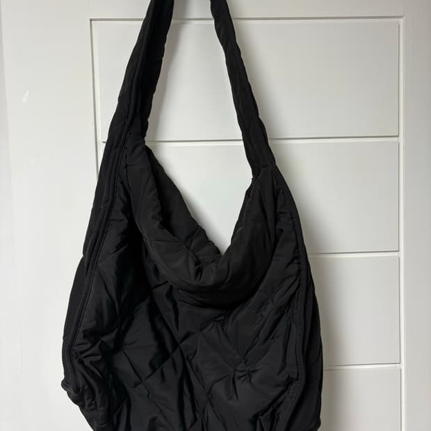 Cos 코스 다이아몬드 퀼팅 백