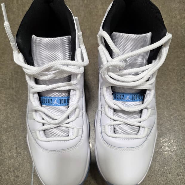 조던 11 레트로 레전드 블루 2024