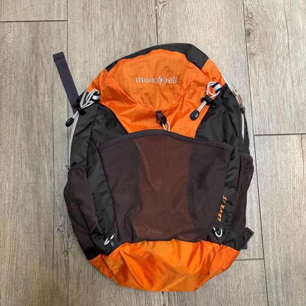 몽벨 레베 15 등산 백팩 15L 오렌지 초경량