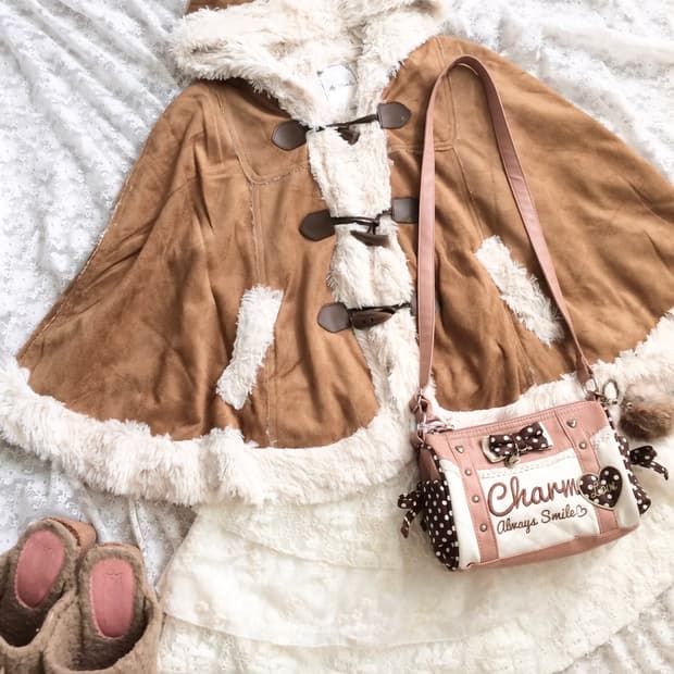 Sky Bomber kamel duffle hood cpae coat