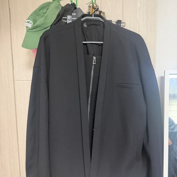 송지오24fw 한복자켓 50 판매합니다.
