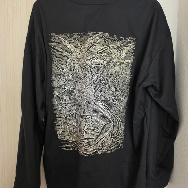 송지오옴므 PURE REBEL 엠브로이드 자수 롱슬리브  48사이즈