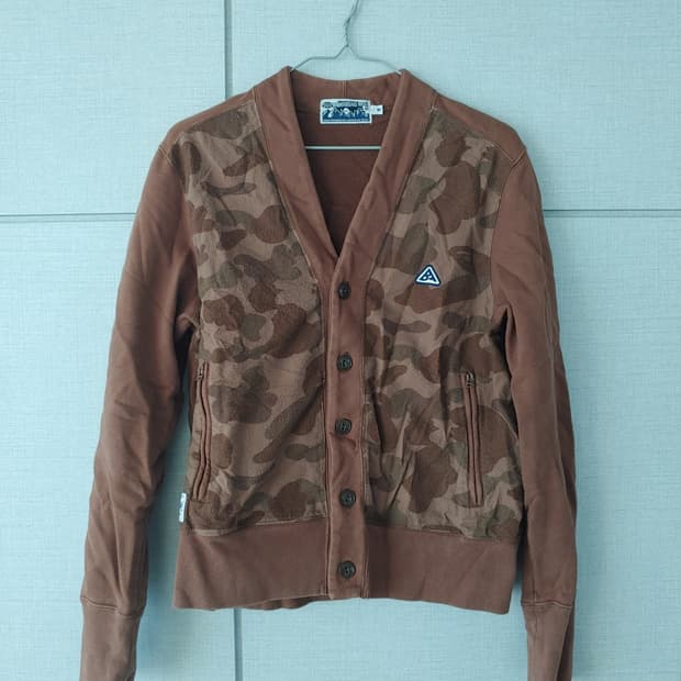 [M] 베이프 브라운 카모 가디건