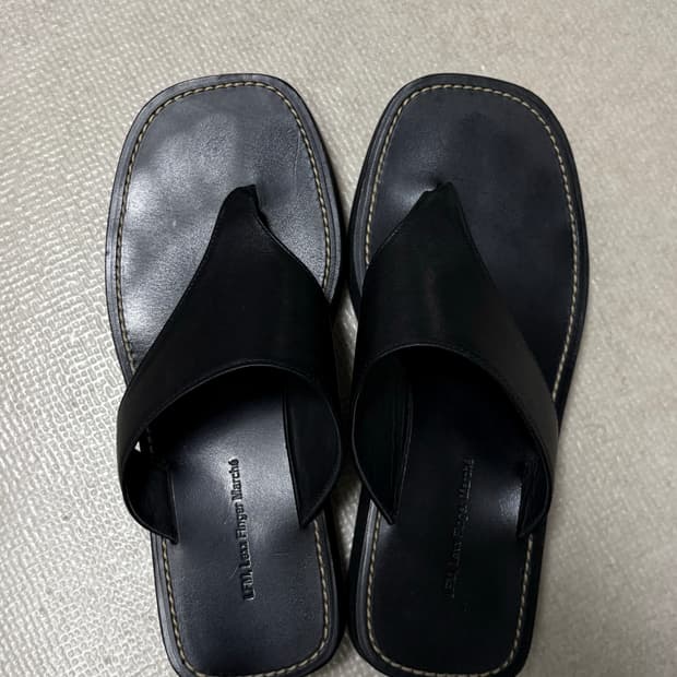 LFM Marina Leather Slides