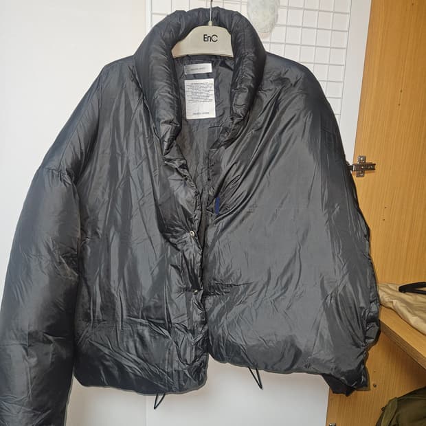 메종미네드 패딩 