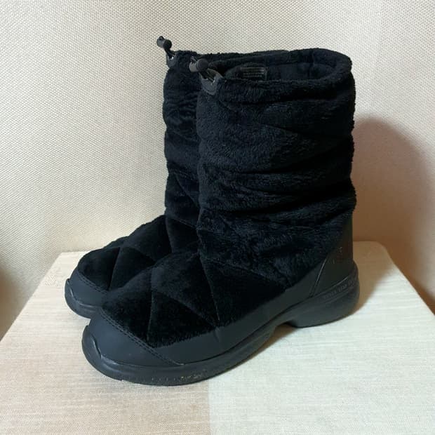 노스페이스 패딩 방한 부츠 240