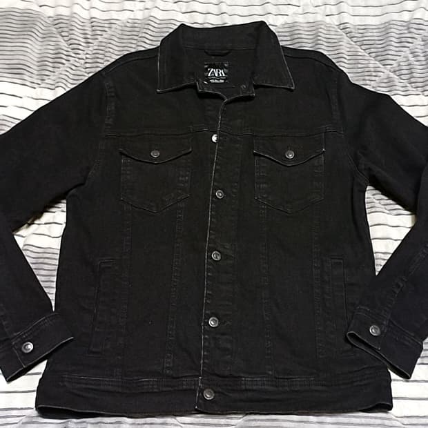 자라 블랙데님자켓 실측100 가슴55 기장69