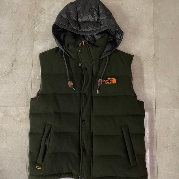 노스페이스 700 패딩조끼