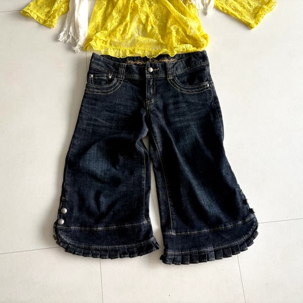 axes femme) ruffle hem denim pants