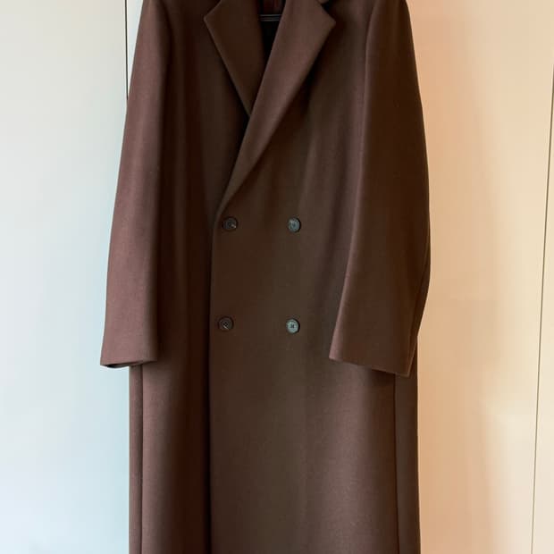 더로우 the row charles 코트 브라운