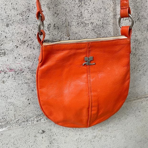 90s Courréges 꾸레쥬 소가죽 로고 미니백