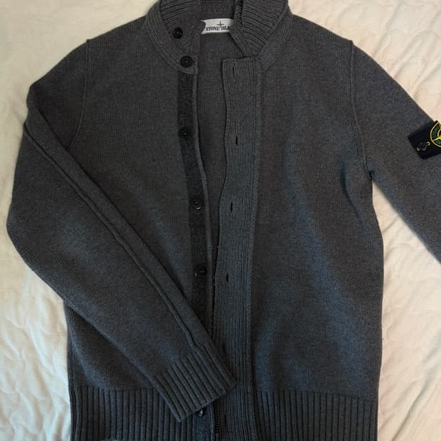 스톤아일랜드 울 니트 가디건 그레이 L