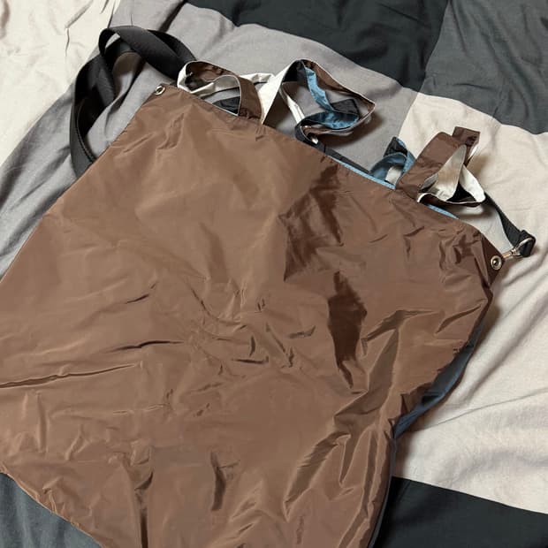 해칭룸 멀티컬러 크로스백