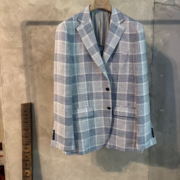 CLASSY M 로로피아나 테일러드 자켓 100