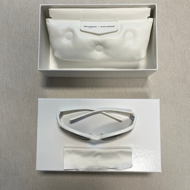 젠틀몬스터 X 메종마르지엘라 선글라스