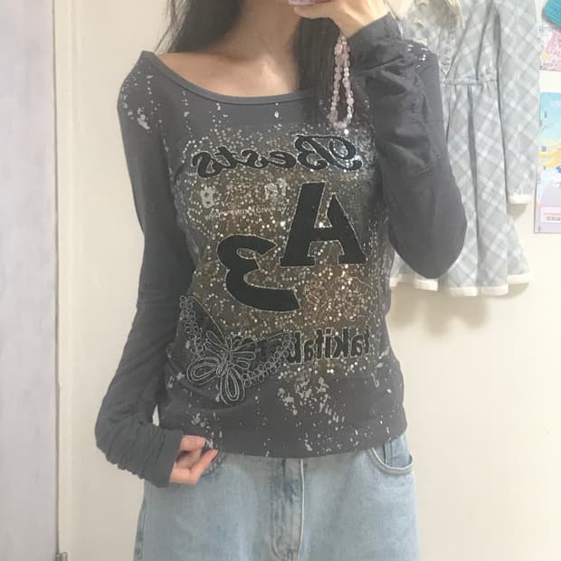 빈티지 나비 글리터 레터링 티셔츠 오네갸루 로걀 라떼 긱시크 오리엔탈