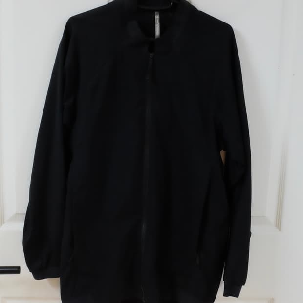 베일런스 네미스 자켓 