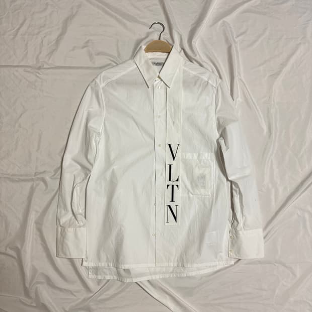 [39] 발렌티노 화이트 셔츠