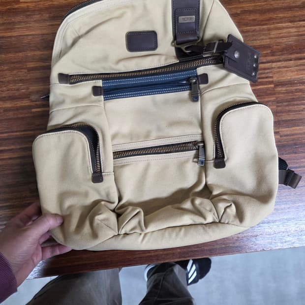 투미 녹스 백팩 베이지 캔버스