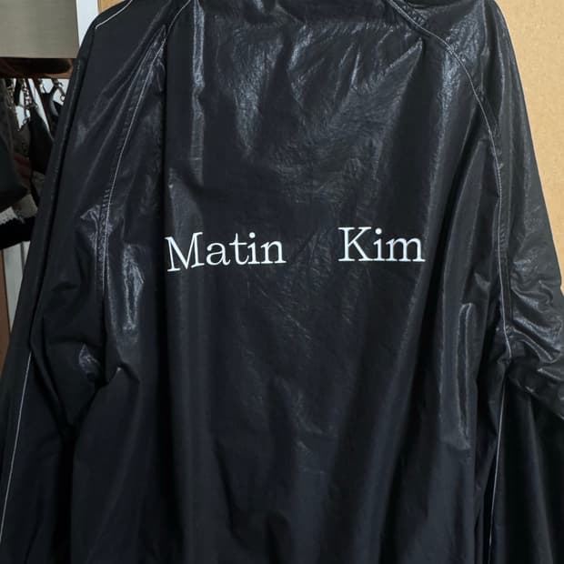 마땡킴 로고 코팅 점퍼