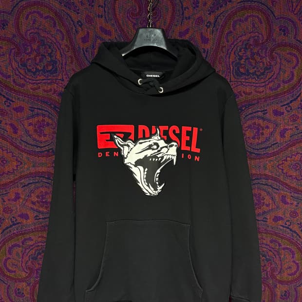 디젤 울프 블랙 후드티