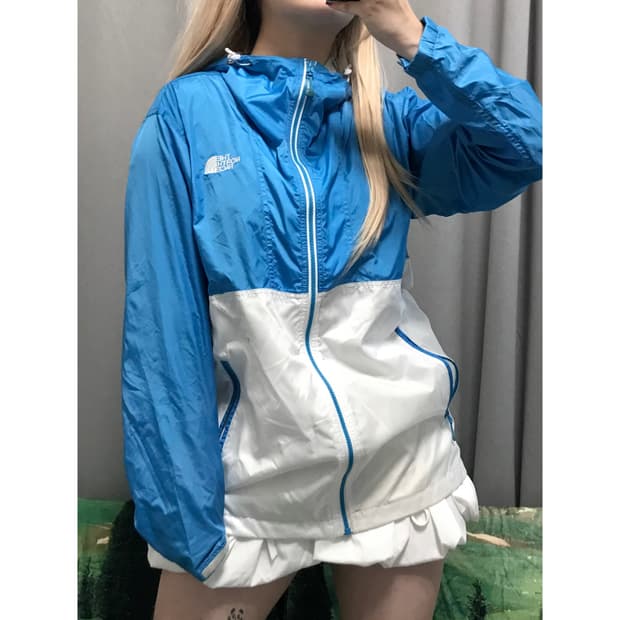 노스페이스 바람막이 자켓 100