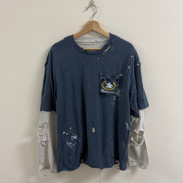 Distressed grunge custom tee (레이어드 긴팔 포함