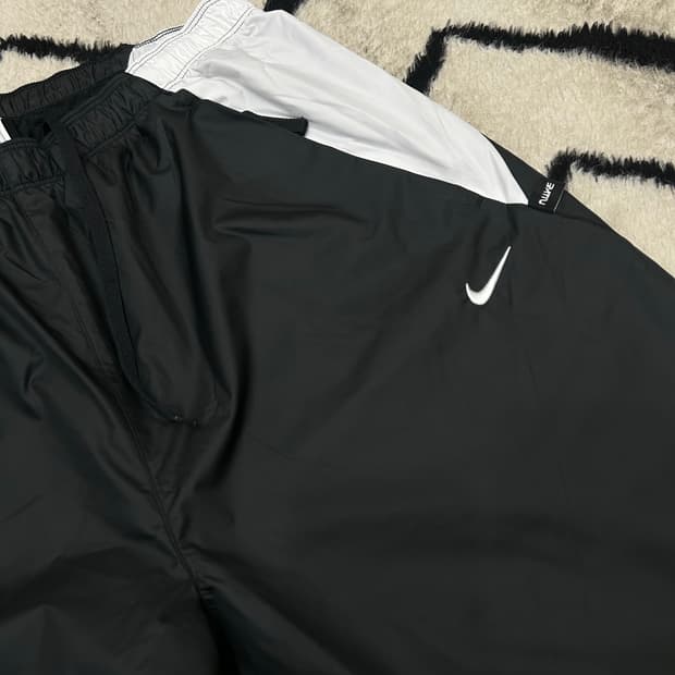 [L]나이키 사커 경량 우븐 조거 /블랙화이트