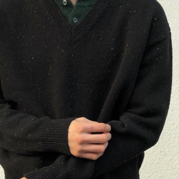 웨이비니스 헨리 오버 브이넥 니트 블랙그린 2