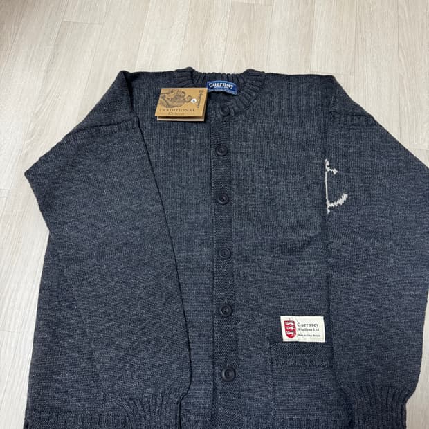 [46] 건지울른스 가디건 새상품