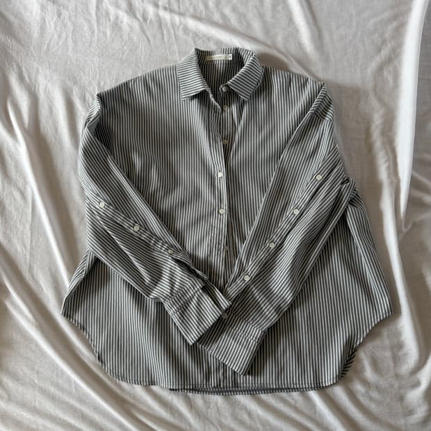 로우클래식 오버핏셔츠