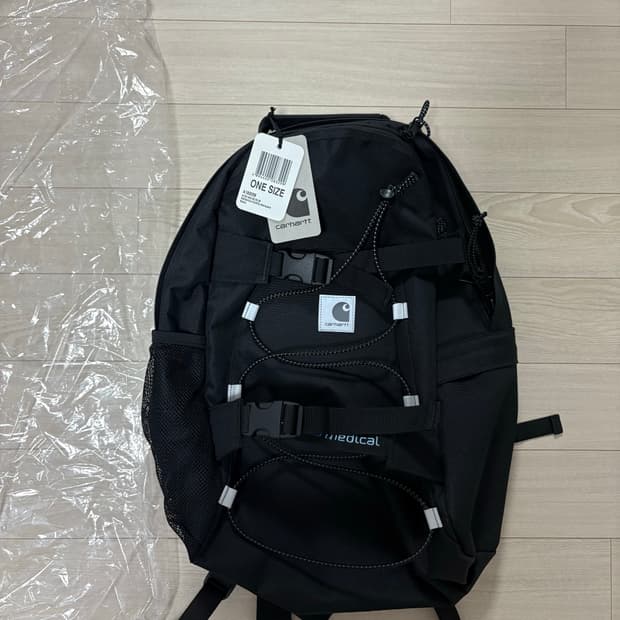 새상품) 칼하트 킥플립 리플렉티브 백팩