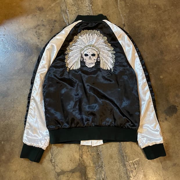 VTG 인디언 스컬 자수 리버시블 스카잔 자켓