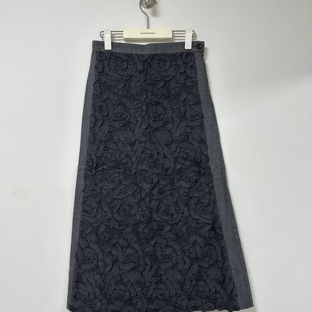 [꼼데가르송] Comme des Garcons  skirt