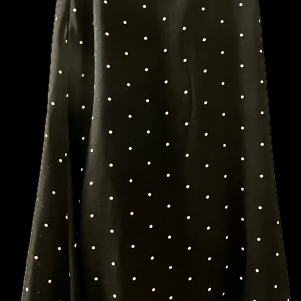 Dot long skirt