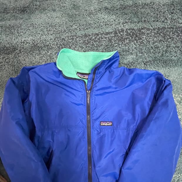 파타고니아 쉘드 신칠라 