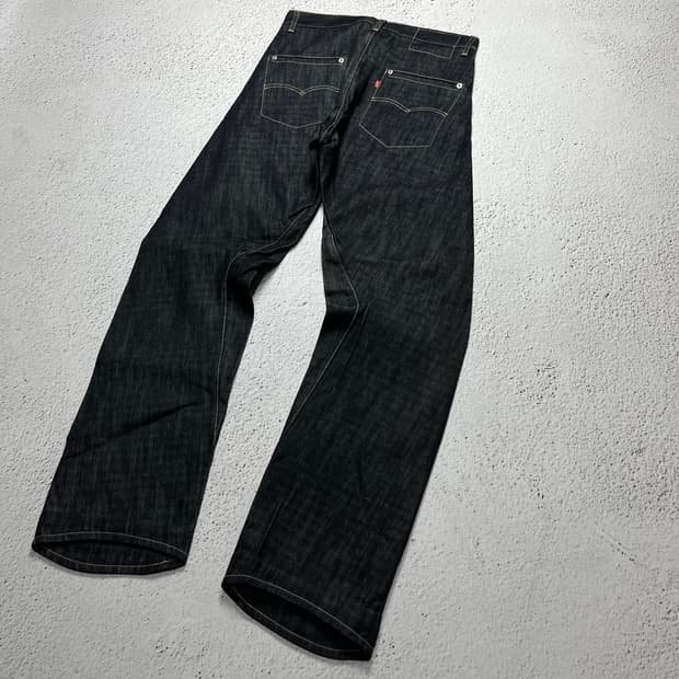 Levis USA Engineered 007 Curved Flare