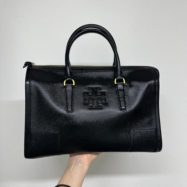 토리버치 카우스킨 여성 핸드백 (텍포함)