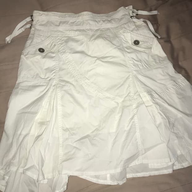 빈티지 고어드 미디 스커트 화이트